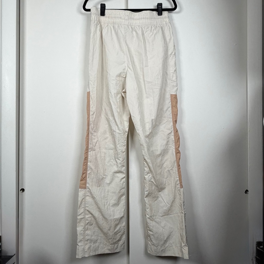 Nike Sportswear Women Cream Tan Colorblock Track Pants Size M CZ8909-141 - Picture 2 of 4